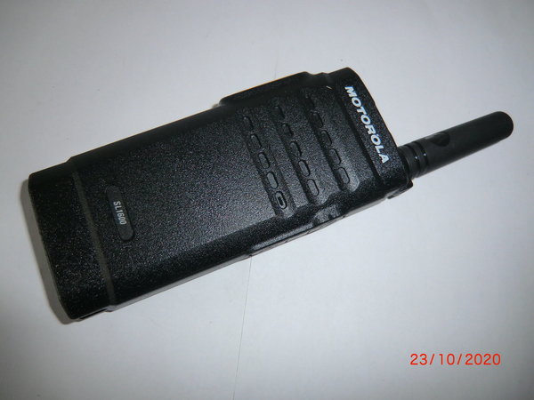 Motorola SL1600 UHF Funkgerät / Handfunksprechgerät, analog/digital