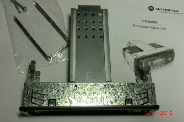 Motorola DIN-Radioeinschub FTN6083A für DM1000-Serie